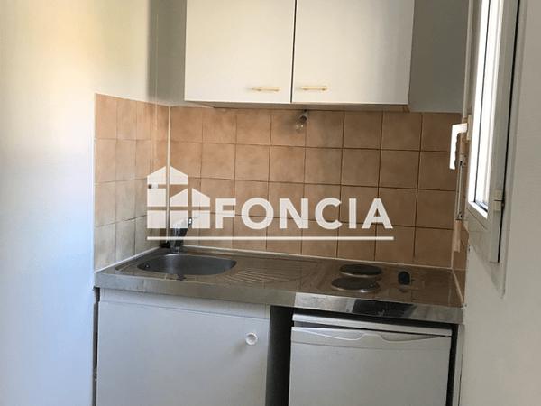 Location Studio 24.61 m² - 6 RUE JULES MARTIN Chartres 28000