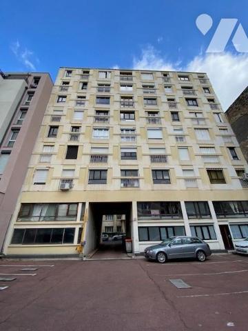 Appartement T3 traversant Est/Ouest de 64.27m², 5ème étage, sur la rue Désiré Claude, SAINT-ETIENNE