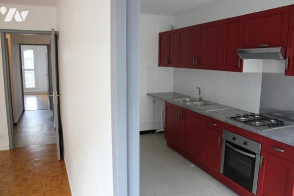 Appartement T3 traversant Est/Ouest de 64.27m², 5ème étage, sur la rue Désiré Claude, SAINT-ETIENNE