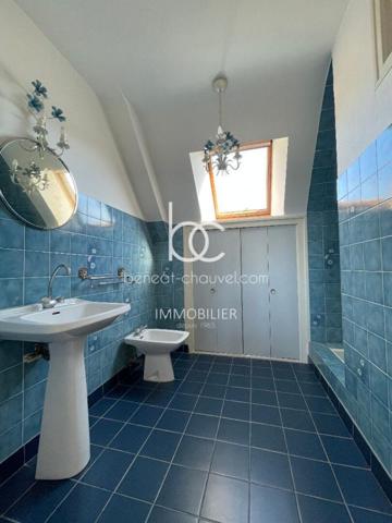 VANNES Maison 6 pièces 147 m²