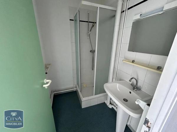 Appartement à louer 1 pièce 21.64m² Cholet (49300)