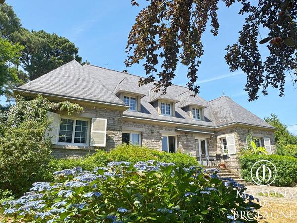 56260 LARMOR PLAGE Demeure bourgeoise 260 m², 11 pièces à vendre à Larmor-Plage