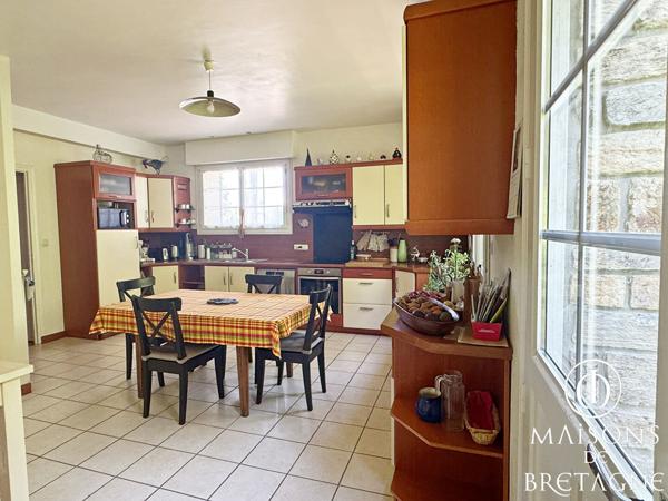 56260 LARMOR PLAGE Demeure bourgeoise 260 m², 11 pièces à vendre à Larmor-Plage