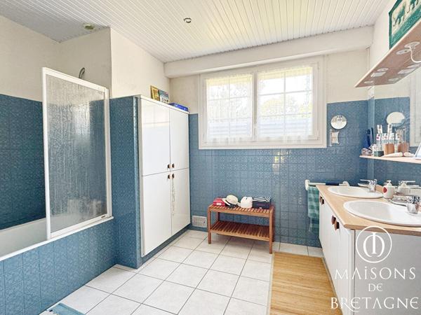 56260 LARMOR PLAGE Demeure bourgeoise 260 m², 11 pièces à vendre à Larmor-Plage