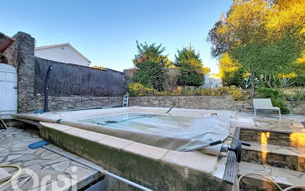 Maison à vendre    4 pièces • 146 m2 Le Beausset