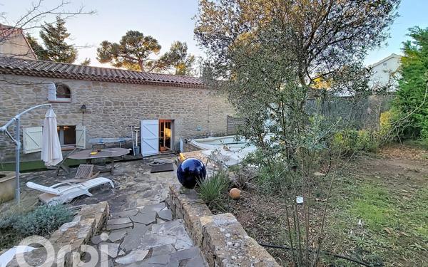 Maison à vendre    4 pièces • 146 m2 Le Beausset