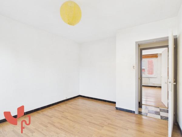 Appartement T3 avec garage et jardin