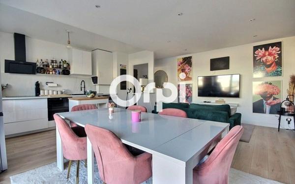 Appartement à vendre    3 pièces • 58,76 m2 Élancourt