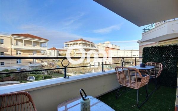 Appartement à vendre    3 pièces • 58,76 m2 Élancourt