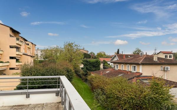 Appartement à vendre    1 pièce • 31,42 m2 Sathonay-Camp