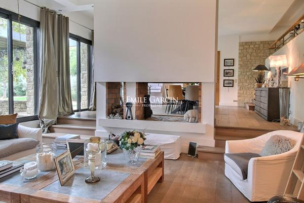 A vendre - Deux propriétés familiales avec parc - Villeneuve -Les-Avignon