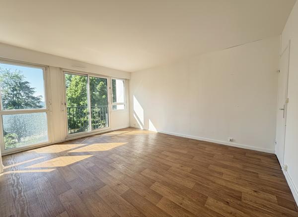 Appartement Verrieres Le Buisson 4 pièce(s) 78 m2