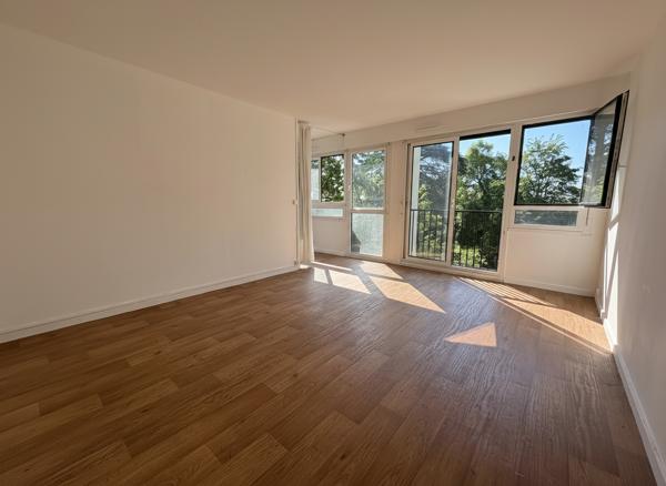 Appartement Verrieres Le Buisson 4 pièce(s) 78 m2