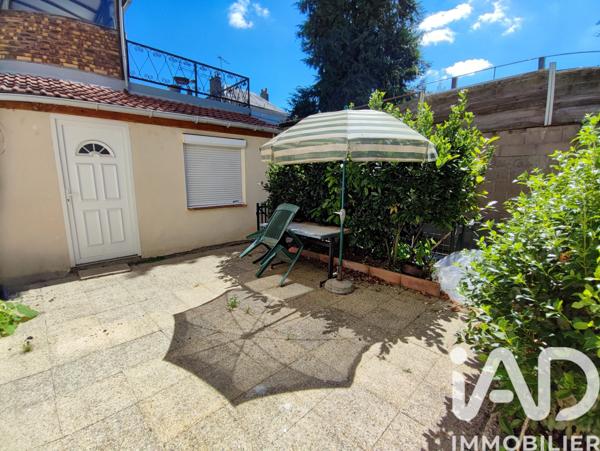 Immeuble à vendre 274 m² Gien