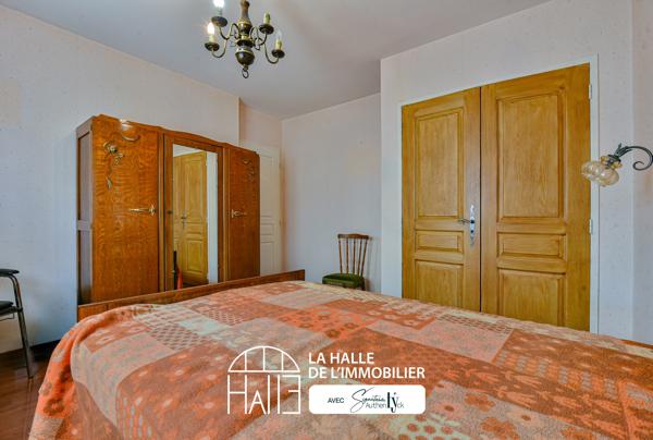 Maison
         5 pièces
        - 87 m² Exclusivité 160 000 € *