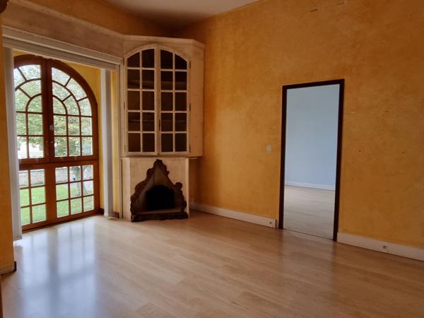 Appartement
                                                                                                                                                                                                                                                                                                                        3 pièce(s)                                                                                                                                                                                                          2 chambre(s)                                                                                                                                                                                                          65.02  m²