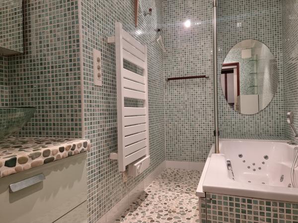 Appartement
                                                                                                                                                                                                                                                                                                                        3 pièce(s)                                                                                                                                                                                                          2 chambre(s)                                                                                                                                                                                                          65.02  m²