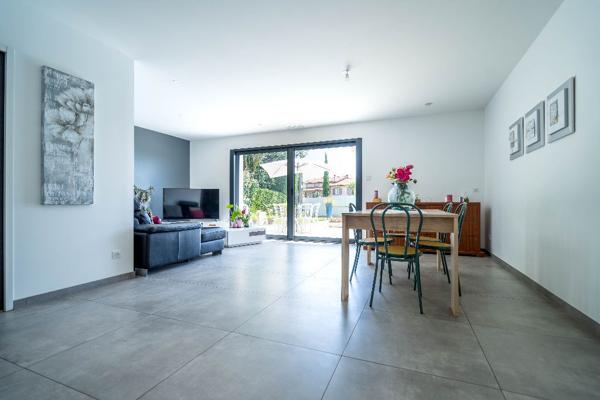 A VENDRE - Plaisance du Touch - Villa moderne T5 plain pieds de 2019 avec piscine