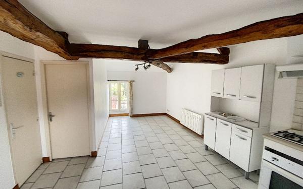 Appartement à louer    1 pièce • 34,21 m2 Beaugency