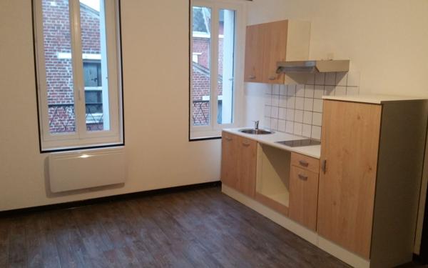 Immeuble à vendre    4 pièces • 96,26 m2 Saint-Quentin