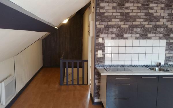 Immeuble à vendre    4 pièces • 96,26 m2 Saint-Quentin