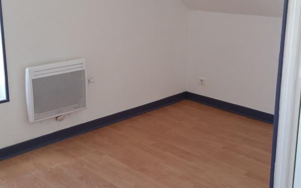 Immeuble à vendre    4 pièces • 96,26 m2 Saint-Quentin