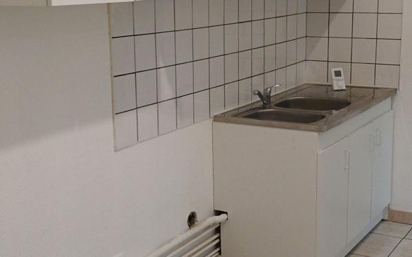 Immeuble à vendre    4 pièces • 96,26 m2 Saint-Quentin