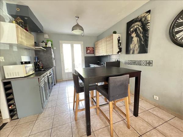 Maison à vendre |  Rosporden |  8 pièces | 150 m²