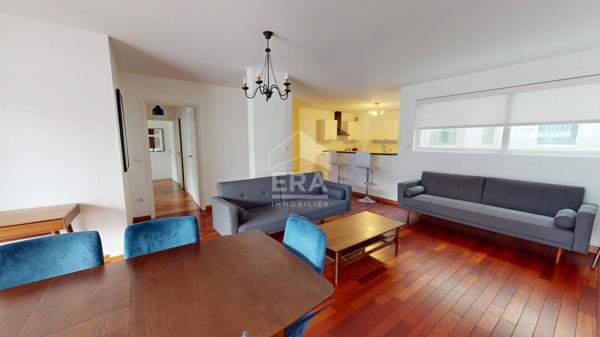 Appartement Paris 4 pièces 93 m² avec balcon de 7m²