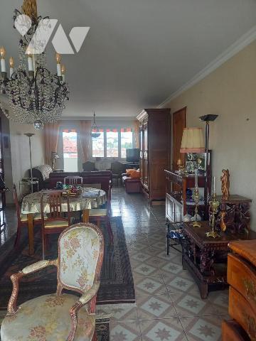 BESANCON CHAPRAIS APPARTEMENT ETAGE ELEVE