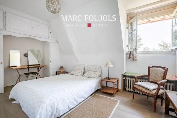 CHANTILLY GARE PROPRIETE 8 CHAMBRES