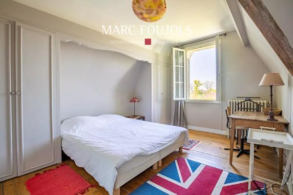 CHANTILLY GARE PROPRIETE 8 CHAMBRES