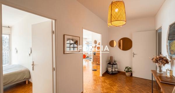 À vendre Appartement 6 pièces 150 m² - Marseille 13008