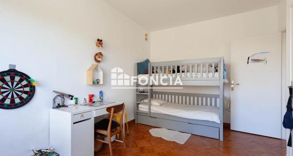 À vendre Appartement 6 pièces 150 m² - Marseille 13008