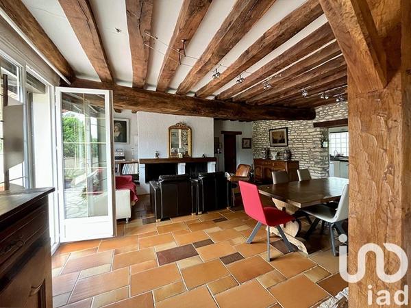 Maison traditionnelle 5 pièces de 193 m² à Thury (89520)