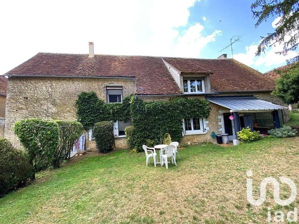 Maison traditionnelle 5 pièces de 193 m² à Thury (89520)