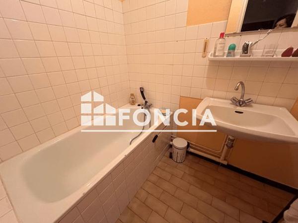 À vendre Studio 35 m² - Roanne 42300