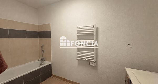 Location Appartement 3 pièces 63.67 m² - Cavaillon 84300