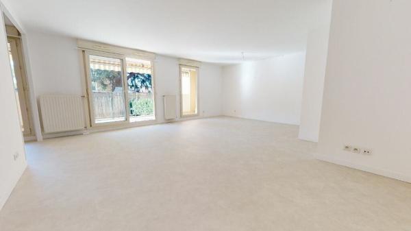Appartement à louer    3 pièces • 85,58 m2 Villefranche-sur-Saône