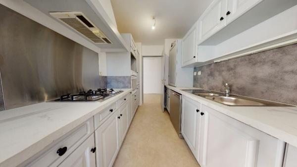 Appartement à louer    3 pièces • 85,58 m2 Villefranche-sur-Saône