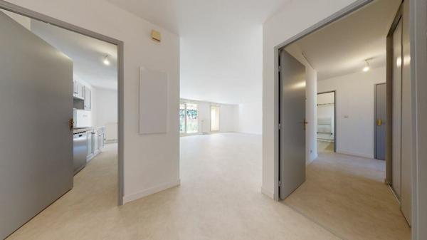 Appartement à louer    3 pièces • 85,58 m2 Villefranche-sur-Saône