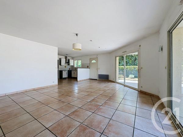 Maison à vendre  4 pièces - 97,79 m 2   GUJAN MESTRAS  - 33