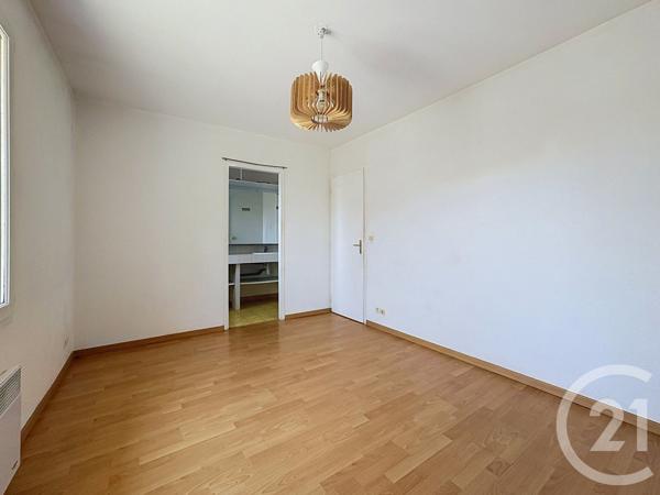 Maison à vendre  4 pièces - 97,79 m 2   GUJAN MESTRAS  - 33