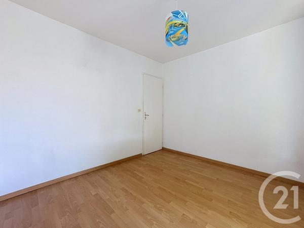 Maison à vendre  4 pièces - 97,79 m 2   GUJAN MESTRAS  - 33