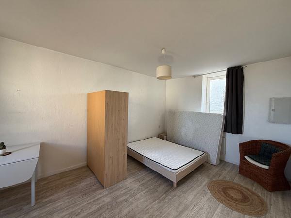 Appartement meublé La Roche Sur Yon 1 pièce 24.47 m2