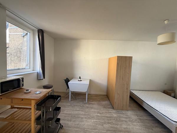 Appartement meublé La Roche Sur Yon 1 pièce 24.47 m2