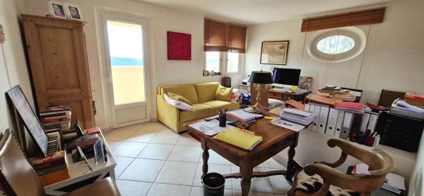 Vente Villa 8 pièces 264 m2 à Draguignan