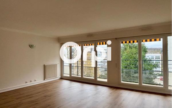 Appartement à louer    5 pièces • 101,84 m2 Plaisir
