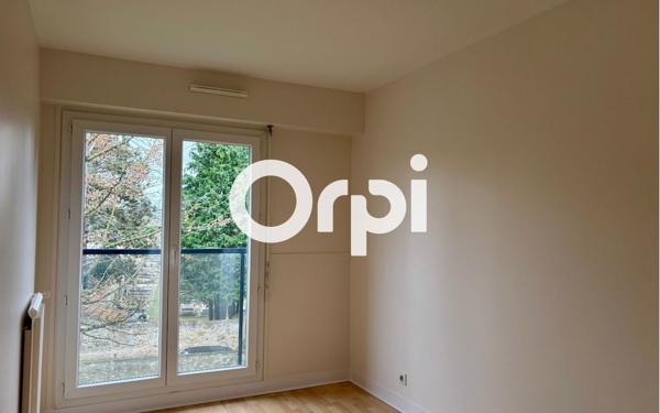 Appartement à louer    5 pièces • 101,84 m2 Plaisir