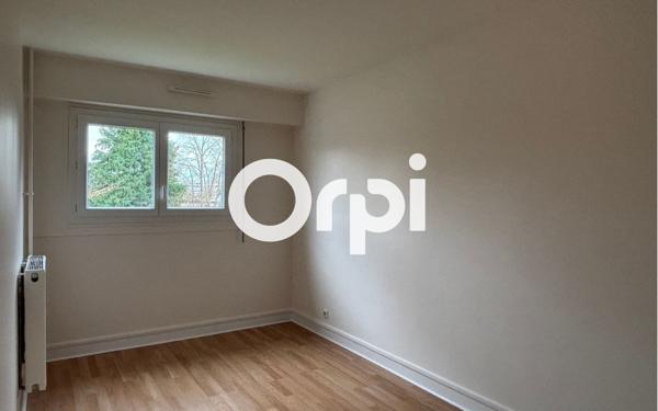 Appartement à louer    5 pièces • 101,84 m2 Plaisir